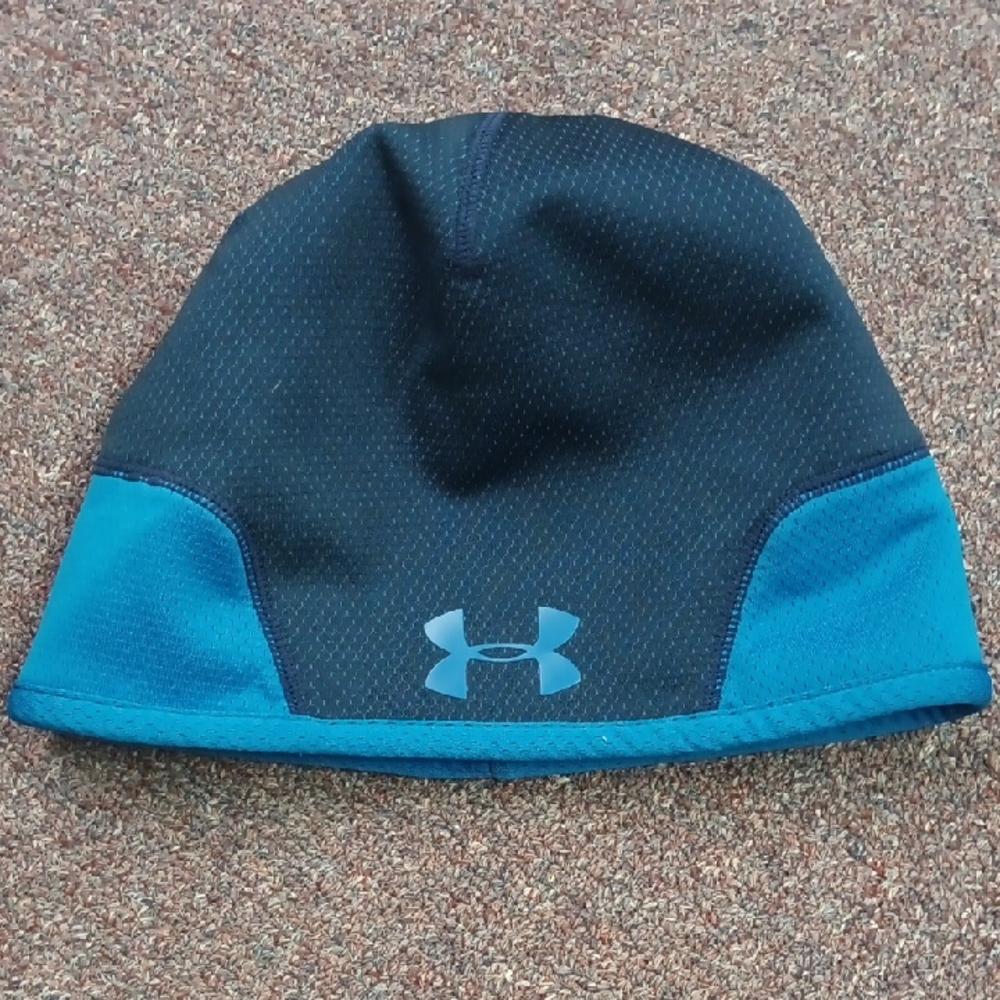 Under Armour Black and Teal Beanie